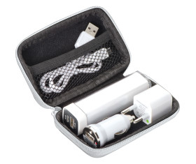 Set de viaje con Powerbank, cargador y enchufe